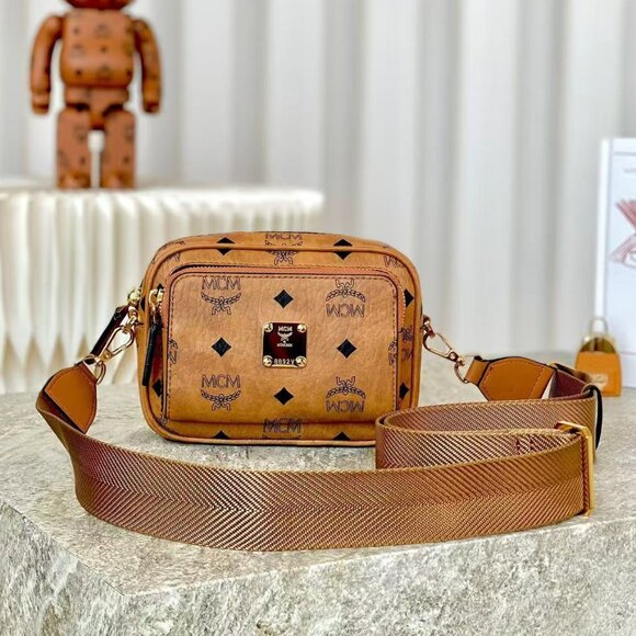 💓💓 New! MCM X-mini thick shoulder strap brown camera crossbody bag - Picture 1 of 9